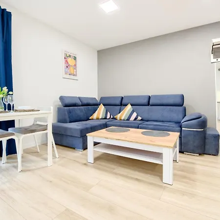 Horizon Park Ii, Sun & Snow Dziwnówek