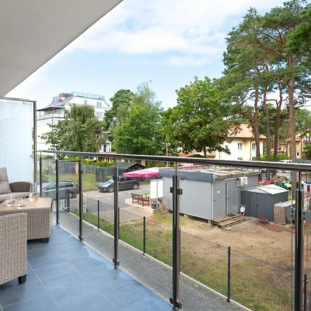 Horizon Park Ii, Sun & Snow *